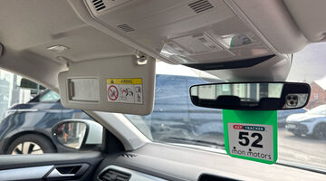 2023 Volkswagen TSI Life DSG Euro 6 5-door (White) - Image: 32