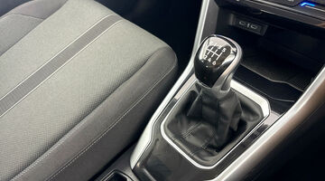 2023 Volkswagen 1.0 TSI Life Euro 6 5-door (Grey) - Image: 25