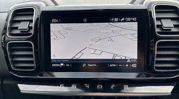 2020 Citroen PureTech Flair Euro 6 5-door (White) - Image: 7