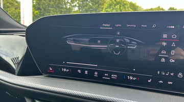 2026 Audi 2.0 TDI S line S Tronic quattro Euro 6 5-door (Grey) - Image: 37