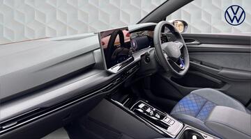 2026 Volkswagen 2.0 TSI R DSG 4Motion Euro 6 5-door (Black) - Image: 2