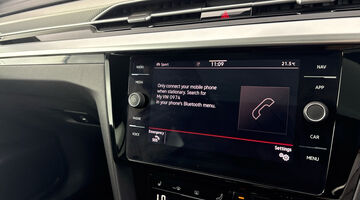 2021 Volkswagen 2.0 TSI R-Line Fastback DSG Euro 6 5-door (Silver) - Image: 17