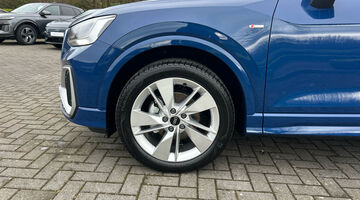 2026 Audi 1.0 TFSI 30 S line Euro 6 5-door (Blue) - Image: 11