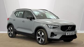 2025 Volvo 2.0 B4 MHEV Plus Dark DCT Auto Euro 6 5-door (Grey) - Image: 1