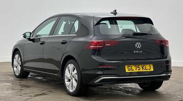 2025 Volkswagen TSI Style Euro 6 5-door (Black) - Image: 3
