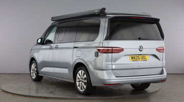 2026 Volkswagen 2.0 TDI Ocean 5-door DSG (Silver) - Image: 3