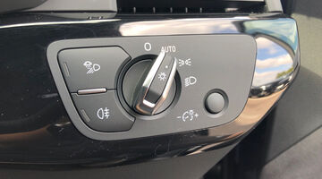 2024 Audi 2.0 TDI 40 Black Edition S Tronic quattro Euro 6 5-door (Blue) - Image: 25