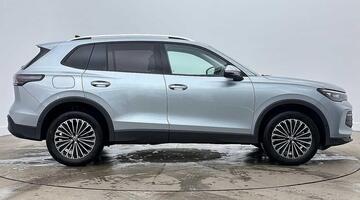 2025 Volkswagen TSI eHybrid 19.7kWh Match DSG Euro 6 5-door (Silver) - Image: 4