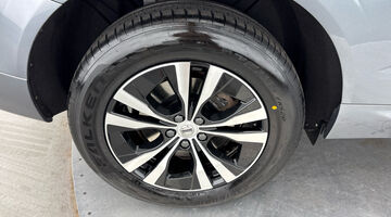 2021 Volvo 2.0h T6 Recharge 11.6kWh Inscription Expression Auto Euro 6 5-door (Grey) - Image: 31