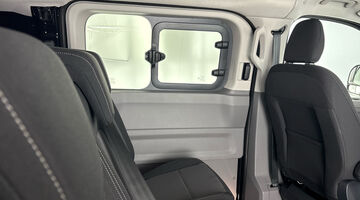 2026 Volkswagen 2.0 TDI T3Commerce Pro Kombi SWB Euro 6 5-door (Black) - Image: 26