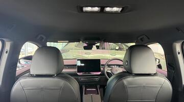 2026 Volkswagen Tourer Pro Match Plus 77kWh 286 PS 1-Speed Automatic 5-door (Blue) - Image: 18