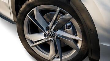 2026 Volkswagen ETSI MHEV Style DSG Euro 6 5-door (Multicolour) - Image: 8