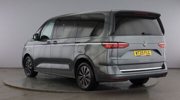 2025 Volkswagen 2.0 TDI Style Long MPV DSG Euro 6 5-door (Grey) - Image: 3