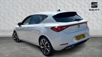 2024 SEAT 1.0 eTSI MHEV FR Sport DSG Euro 6 5-door (White) - Image: 3