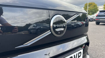 2026 Volvo Twin Motor 106kWh Ultra Auto 4WD 5-door (Black) - Image: 24