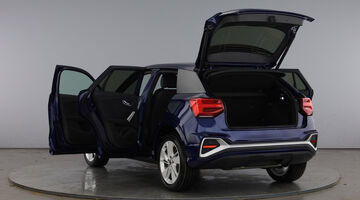 2026 Audi TFSI CoD 35 S line S Tronic Euro 6 5-door (Blue) - Image: 11