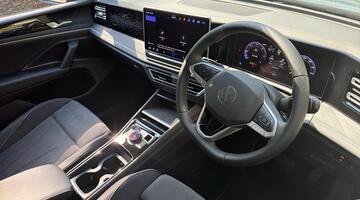 2026 Volkswagen 2.0 TDI Elegance DSG Euro 6 5-door (Silver) - Image: 6