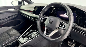 2024 Volkswagen ETSI MHEV Black Edition DSG Euro 6 5-door (White) - Image: 6