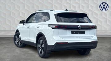 2026 Volkswagen ETSI MHEV Match DSG Euro 6 5-door (White) - Image: 3