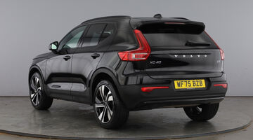 2025 Volvo 2.0 B3 MHEV Plus Dark DCT Auto Euro 6 5-door (Black) - Image: 3