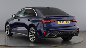 2026 Audi TFSI S line S Tronic Euro 6 4-door (Blue) - Image: 3