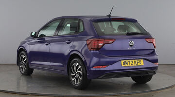 2023 Volkswagen 1.0 TSI Life Euro 6 5-door (Unlisted) - Image: 3