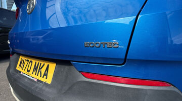 2020 Vauxhall Turbo SRi Nav Euro 6 5-door (Blue) - Image: 21
