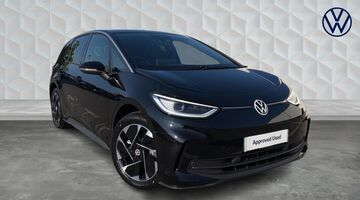 2026 Volkswagen Pro 59kWh Match Auto 5-door (Black) - Image: 1