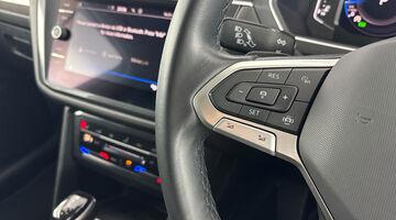 2023 Volkswagen TSI Life DSG Euro 6 5-door (Silver) - Image: 23