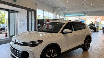 2026 Volkswagen Match 1.5 eTSI 150 PS 7-Speed DSG 5-door (White) - Image: 7
