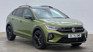 2026 Volkswagen TSI Black Edition DSG Euro 6 5-door (Green) - Image: 1