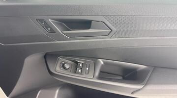 2022 Volkswagen 2.0 TDI C20 Commerce LWB Euro 6 6-door (White) - Image: 20