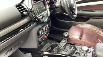 2022 MINI 2.0 Cooper S Euro 6 6-door (Silver) - Image: 18