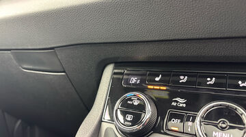2020 Škoda TSI ACT SportLine DSG Euro 6 5-door (Grey) - Image: 16
