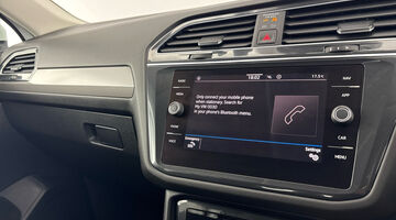2023 Volkswagen TSI Life DSG Euro 6 5-door (White) - Image: 8