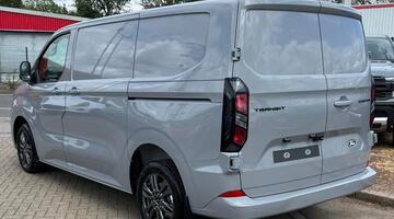 2026 Ford 2.080 EcoBlue Limited Auto L1 H1 Euro 6 5-door (Grey) - Image: 7