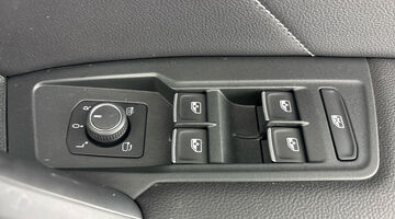 2022 Volkswagen 2.0 TSI R-Line DSG 4Motion Euro 6 5-door (Silver) - Image: 20