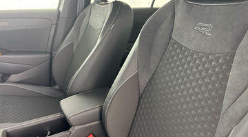 2026 Volkswagen ETSI MHEV R-Line DSG Euro 6 5-door (Grey) - Image: 35