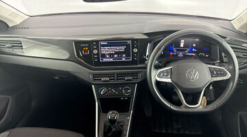 2024 Volkswagen 1.0 TSI Match Euro 6 5-door (Red) - Image: 9
