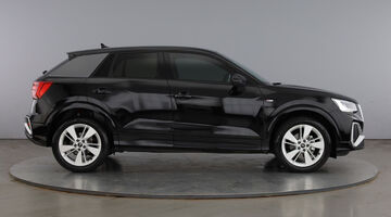 2025 Audi TFSI CoD 35 S line S Tronic Euro 6 5-door (Black) - Image: 4
