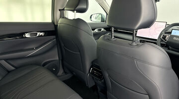2026 Geely 60.22kWh Max Auto 5-door (Green) - Image: 26