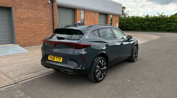 2026 CUPRA ETSI V2 DSG Euro 6 5-door (Blue) - Image: 10