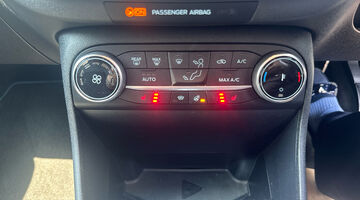 2023 Ford 1.0T EcoBoost MHEV Active X DCT Euro 6 5-door (White) - Image: 32