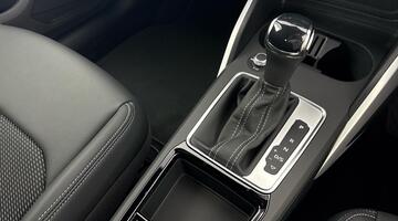 2026 Audi TFSI CoD 35 S line S Tronic Euro 6 5-door (Black) - Image: 23