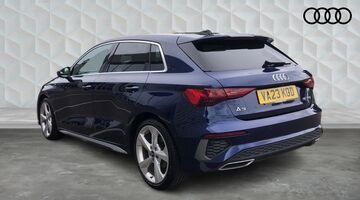 2023 Audi TFSI 35 S line Sportback S Tronic Euro 6 5-door (Blue) - Image: 3