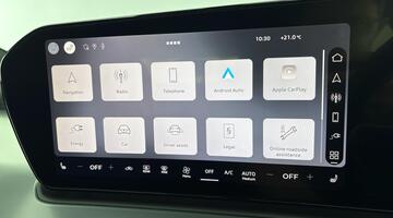 2026 Audi SUV S line e-hybrid 272 PS S tronic (Green) - Image: 18