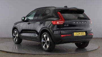2024 Volvo 2.0 B4 MHEV Ultimate DCT Auto Euro 6 5-door (Black) - Image: 3