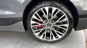 2025 Audi 100kWh Edition 1 Auto quattro 5-door (Grey) - Image: 37