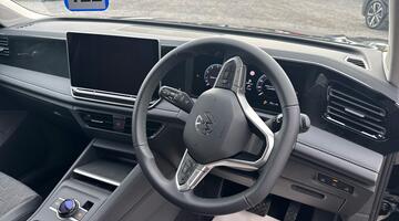 2026 Volkswagen Match 1.5 eTSI 150 PS 7-Speed DSG 5-door (Black) - Image: 6