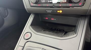 2026 SEAT 1.0 TSI FR DSG Euro 6 5-door (Multicolour) - Image: 12
